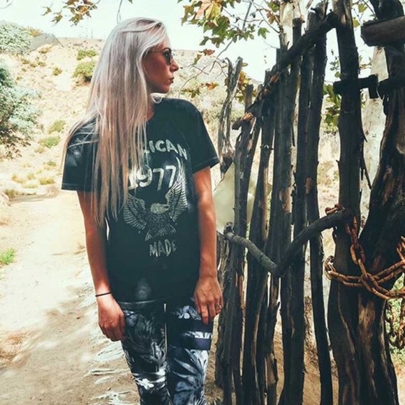 SOLD OUT Black American 1977 Eagle Boho Graphic Tee - Picture 4 of 6